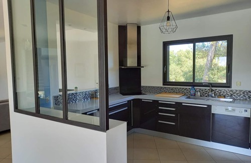 Villevieille Casa | Villa de Standing de 190 m² Avec Piscine