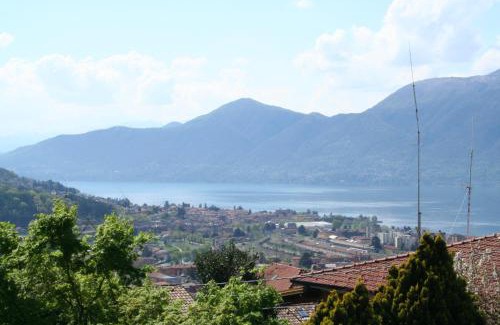Luino Apartamento | Villa dei Fiori
