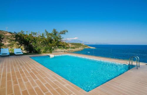 Skinaria Villa | Villa Dejavu Thalassa by Villa Plus