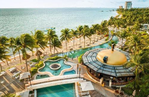 Playa Mujeres Complejo | Villa Del Palmar Cancun Luxury Beach Resort Spa