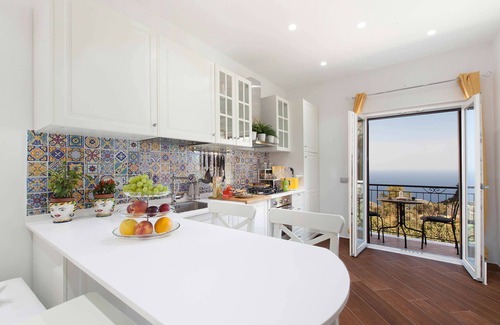 Termini Villa | Villa en Massa Lubrense con 4 habitaciones, capacidad 8