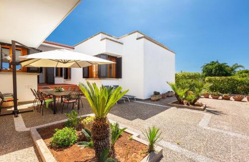 Castrignano del Capo Casa | Villa di Carmen by BarbarHouse