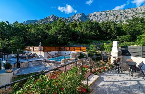 Tucepi Casa | Villa Didovina mit Pool und Meerblick