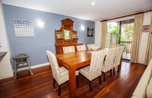 Pokolbin Apartamento | VILLA DION - 3 Bedrooms situated in Cypress Lakes Resort