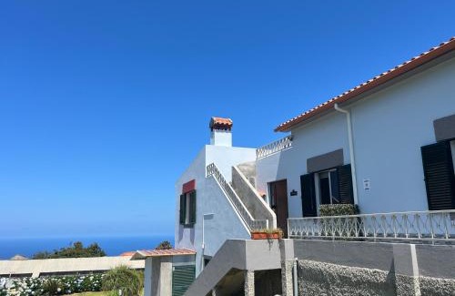 Porto Moniz Casa | Villa do Monte Sunset