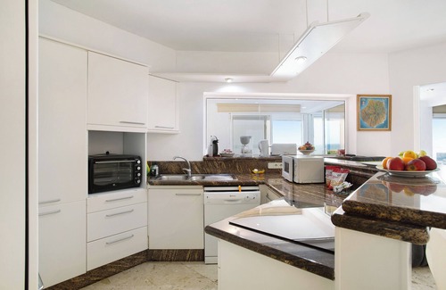 Playa del Inglés Villa | Villa 'Dunas Maspalomas' con DUNE y vistas al mar, piscina, jardín y Wi-Fi