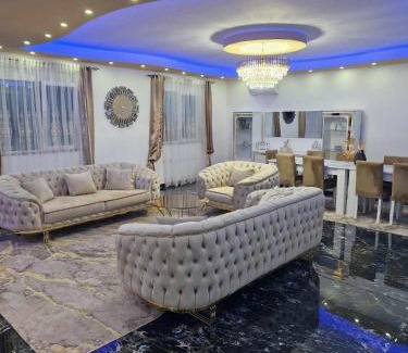 Bregvija Casa | Villa Elegante