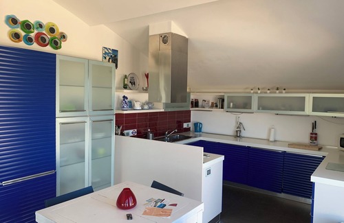 Partanna Apartamento | Apartamento de Villa Elloise con piscina privada de lujo en Mondello
