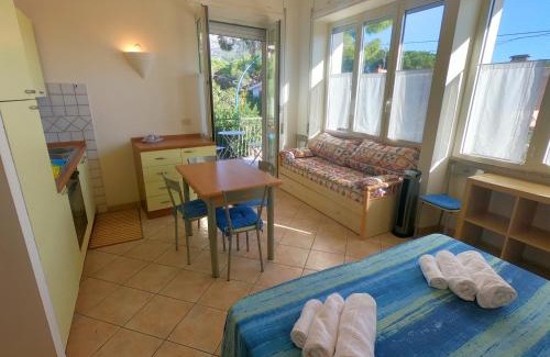 Cala Gonone Apartamento | Villa Emilia appartments