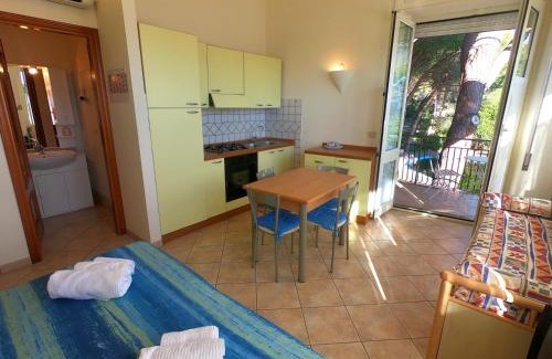 Cala Gonone Apartamento | Villa Emilia appartments