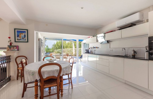 Ensues-la-Redonne Villa | Villa 'Ensues' con vistas al mar, Wi-Fi y aire acondicionado