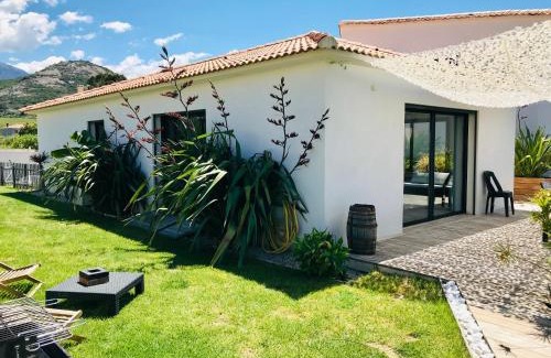 Calenzana Villa | Villa entre Mer et Montagne.