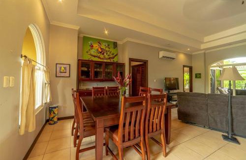 Esterillos Oeste Villa | Villa Estrella De Mar By Vacation Pura Vida