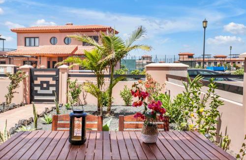 La Oliva Villa | Villa Fénix - Oasis in Natural Reserve