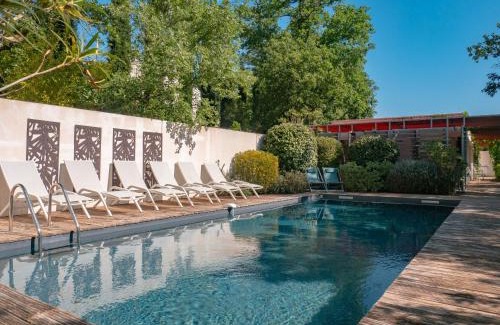 Servas Villa | Villa face au Mont Bouquet