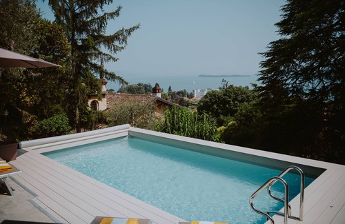 Barbarano Villa | Gran villa con espléndidas vistas al lago, parque privado, aire acondicionado, cerca de la playa y de todos los servicios.