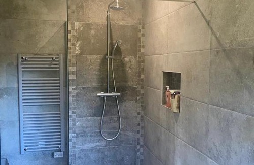 Aleria Villa | Villa FM