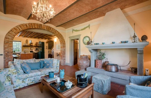 Orentano Villa | Villa en Orentano con 5 habitaciones, capacidad 12