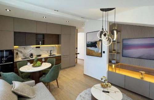 Brna Apartamento | Villa Fortuna ap6 : One-Bedroom Apartment