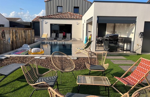 Saint-Gilles-Croix-de-Vie Villa | Villa Avec Piscine et Spa à 1 km de la Plage