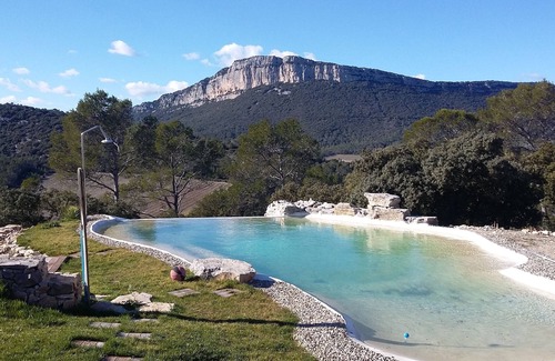 Saint-Mathieu-de-Treviers Villa | Villa en el sur de Francia, entorno excepcional, piscina, calma, bienestar