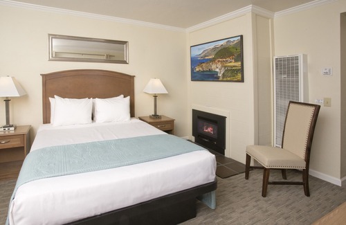 Munras Avenue Hotel | Villa Franca Inn