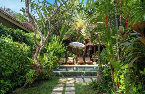 Batubelig Villa | Villa Gembira by Villa Finder