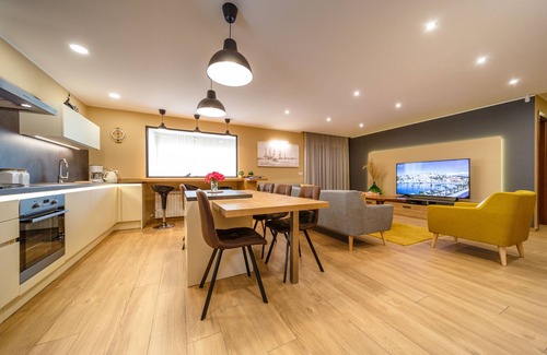 Materada Villa | Villa GioAn con zona de juegos privada ⚽ y vistas al mar 🌅