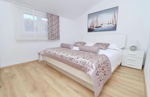 Potirna Apartamento | Villa Green Bay Apartments