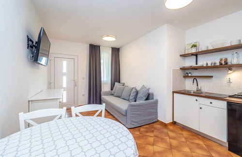 Linardici Apartamento | Estudio precioso y gracioso con piscina comunitaria en Linardici, Island Krk, Croacia para 2 personas