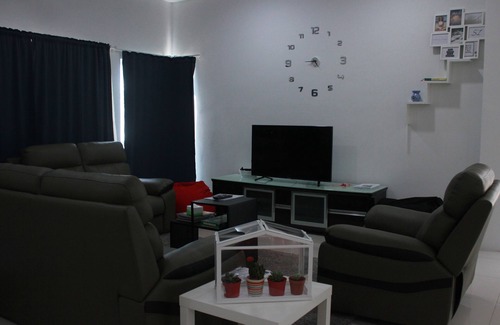 Bentong Casa | Villa, Hot & Cold water supply, durian, palm garden park, waterfall, hot spring