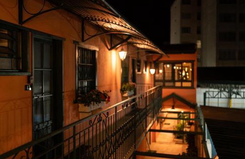 Serra Negra Apartamento | Villa Ida Acomodações, Suítes Aconchegantes e Charmosas no Centro