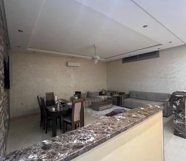 Cite Al Mohammadi Casa | Villa iligh
