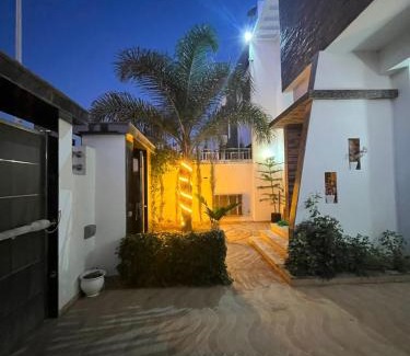 Cite Al Mohammadi Casa | Villa iligh