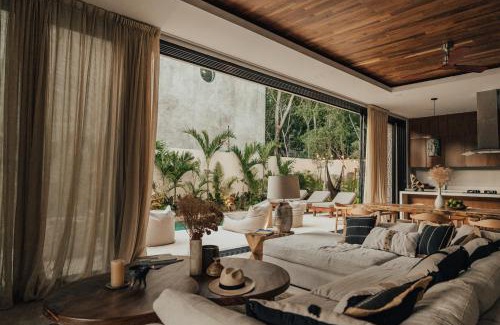 Tulum Villa | Villa Illume Tulum - A Place Beyond Magic