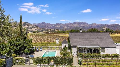 Calistoga Villa | Villa in French Chateau Estate in Napa Valley