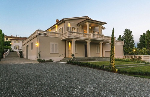 Vinci Villa | Villa en La Chiesa Collegozzi con 8 habitaciones, capacidad 16