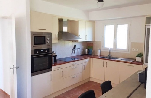 Joyeuse Villa | Villa en Joyeuse con Piscina Privada