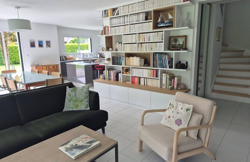 Plobannalec-Lesconil Villa | Villa in Plobannalec-Lesconil 100m from the Ster