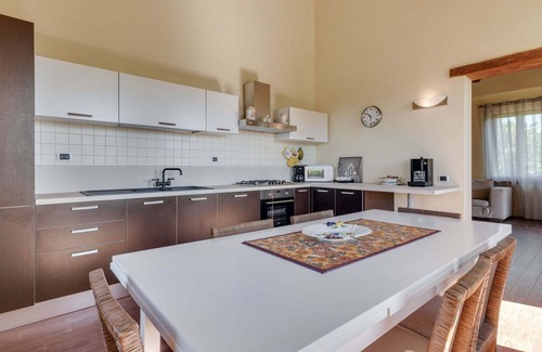 Piandimeleto Villa | Villa en Piandimeleto con Piscina y Sauna