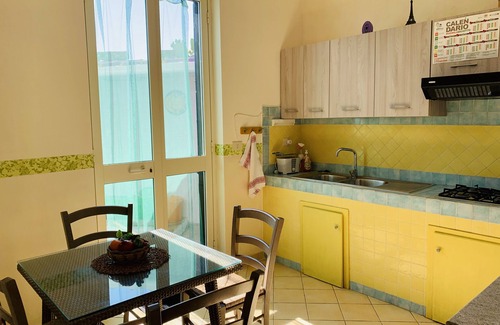 San Lorenzo Villa | Villa en San Lorenzo a solo 5 metros de la playa dorada y el mar cristalino.