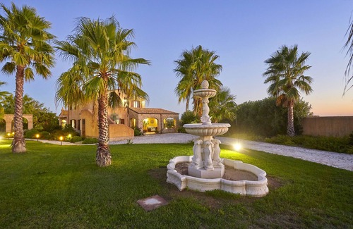 Castelvetrano Casa | Villa en Selinunte con Piscina y Olivares
