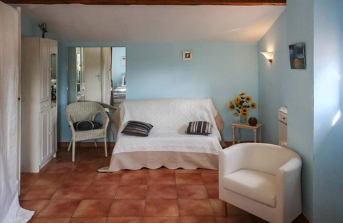 Peyrolles-en-Provence Villa | Villa rodeada de naturaleza, con piscina, cerca de Aix-en-Pce. Super promo julio