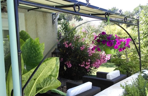 Pierrevert Villa | villa en el Parque Luberon