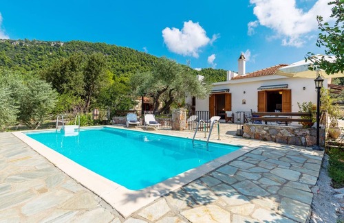 Skopelos Villa | Villa Ioanna - Dos Habitaciones Villa, Capacidad 4