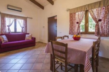 Sant'Egidio del Monte Albino Cama Y Desayuno | Villa Le Favole