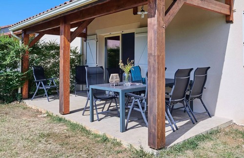 Lanzac Villa | Villa, jacuzzi, independent, 2 bathrooms 6 persons