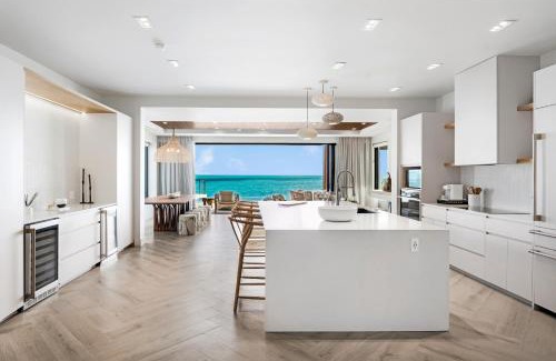 Leeward Settlement Villa | Villa Julia