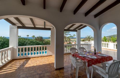 Sant Jaume Mediterrani Villa | Villa KAKABA