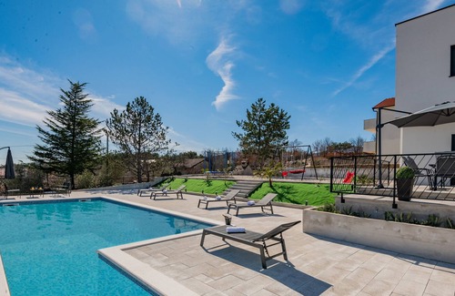 Grubine Villa | Villa Karin - Grubine - with pool